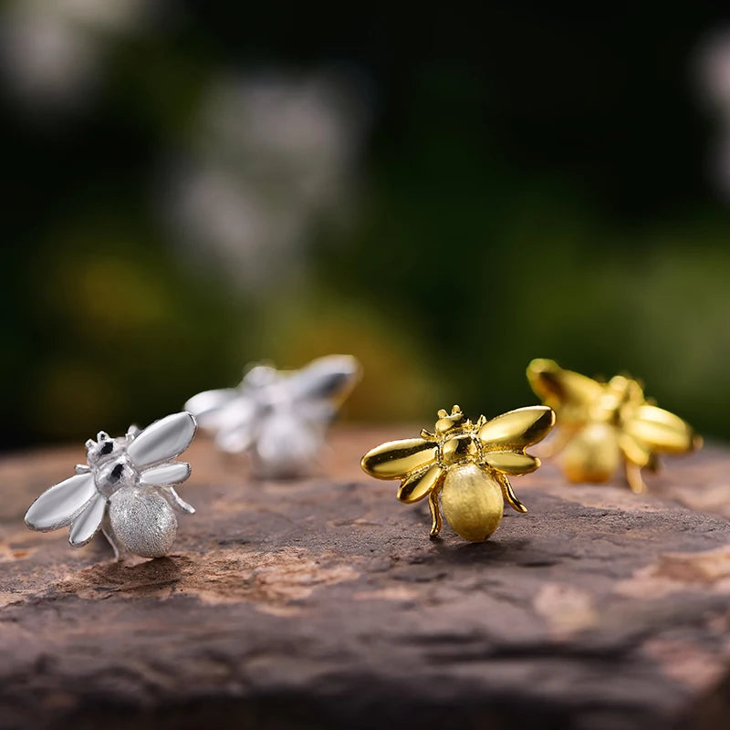 Bzz Bzz Stud Earrings