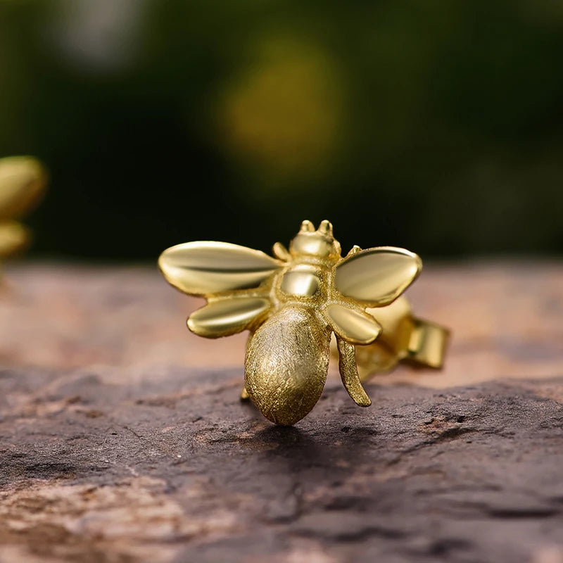 Bzz Bzz Stud Earrings