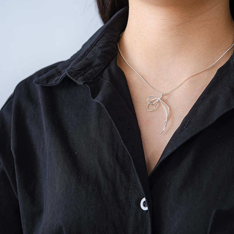 Elegant Knot Necklace