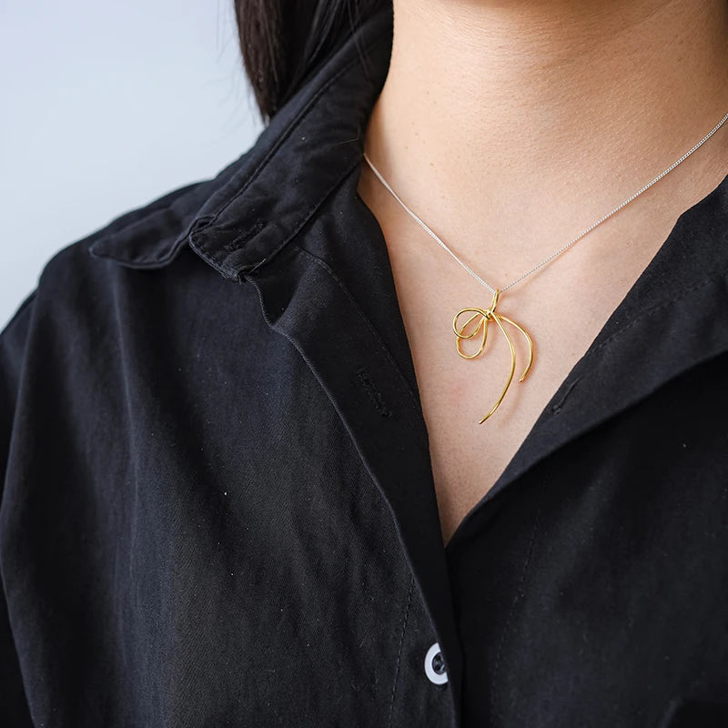 Elegant Knot Necklace