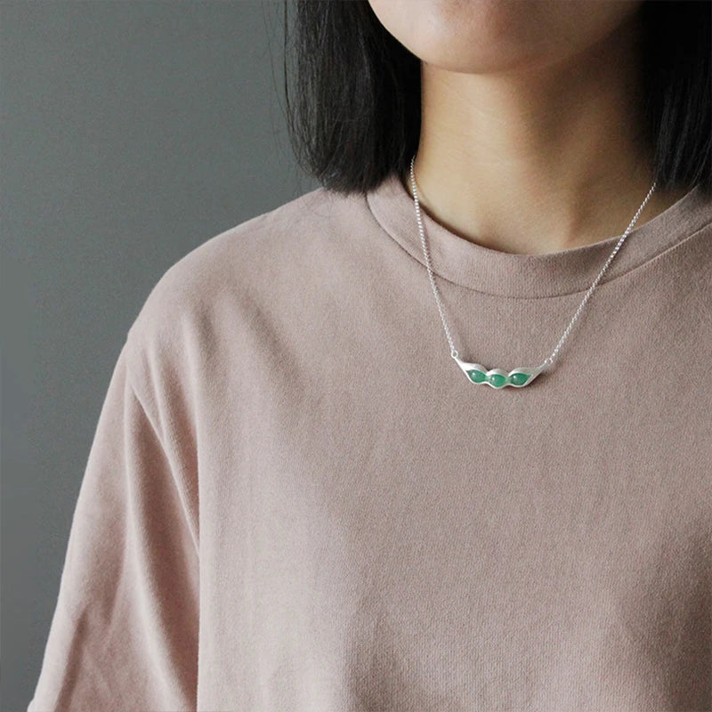 Peapod Aventurine Necklace