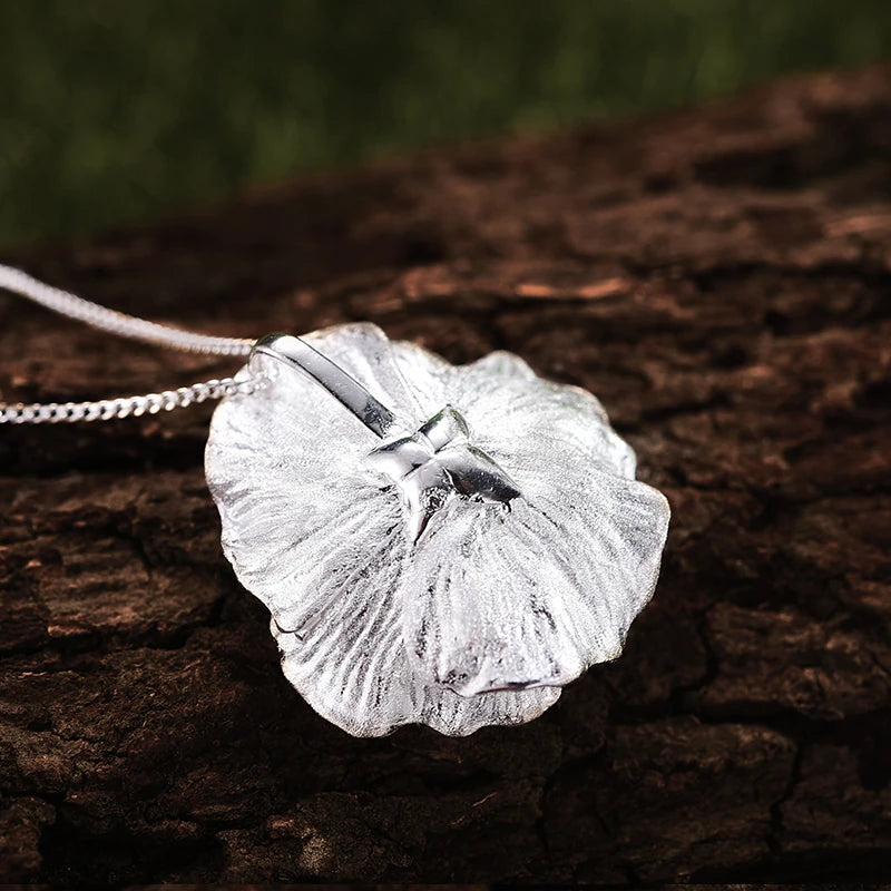 Poppy Bloom Necklace