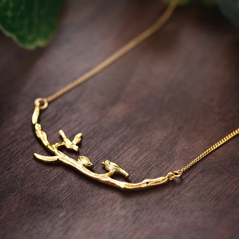 Home In The Willow Necklace