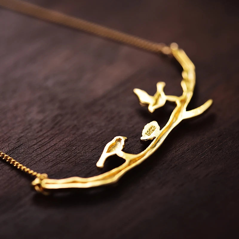 Home In The Willow Necklace