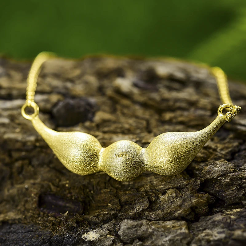Peapod Aventurine Necklace