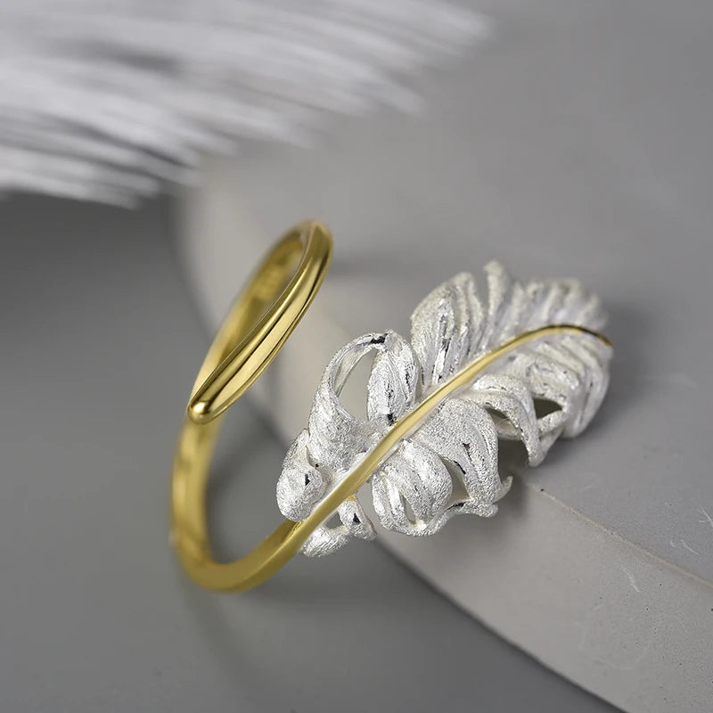 Lucky Goose Feather Ring