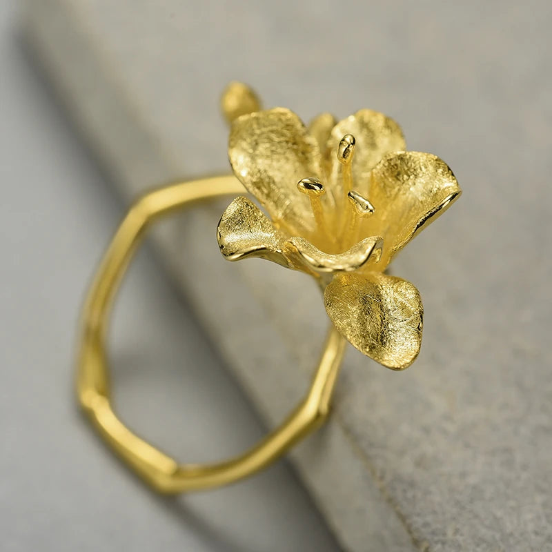 Alluring Freesia Flower Ring