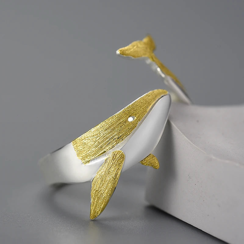 Noble Whale Ring