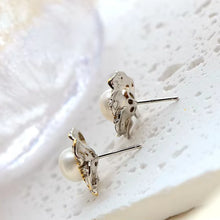 Blossom Crown Pearl Studs