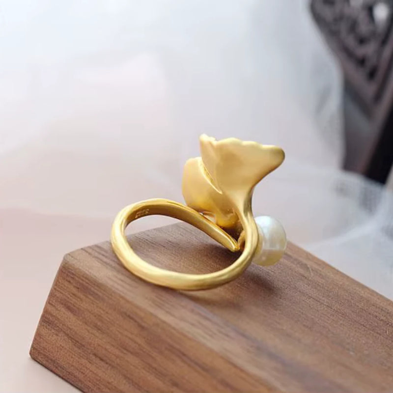 Ginkgo Moondrop Ring