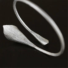 Calla Lily Bangle