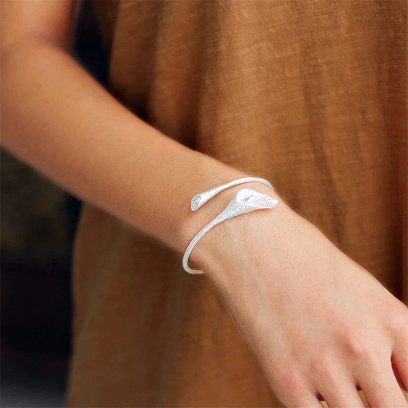 Calla Lily Bangle