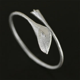 Calla Lily Bangle