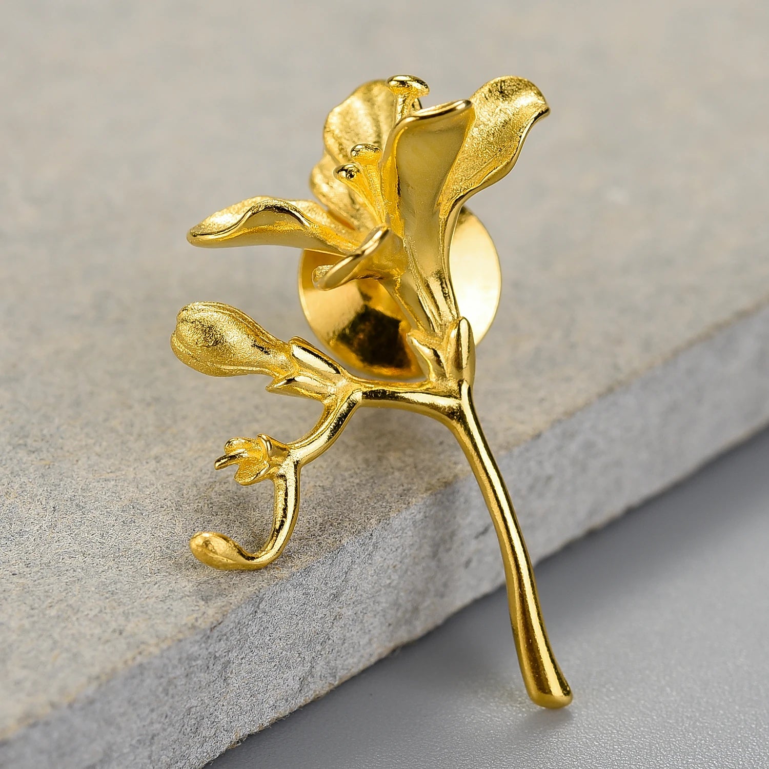 Alluring Freesia Flower Brooch