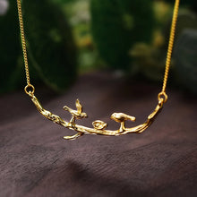 Home In The Willow Necklace
