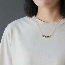 Peapod Aventurine Necklace