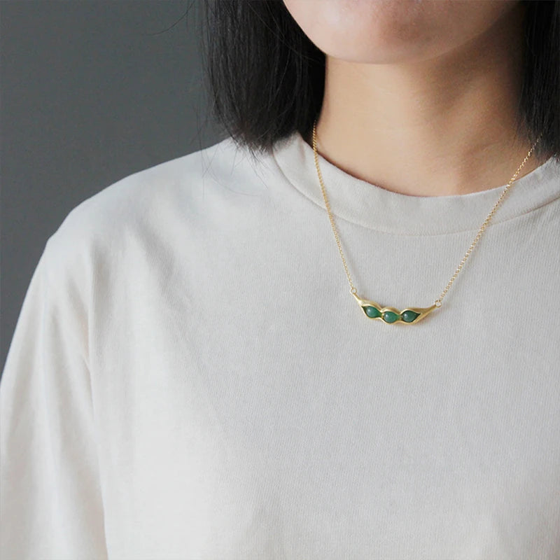 Peapod Aventurine Necklace