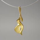 Calla Lily Flower Necklace