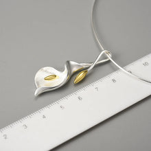 Calla Lily Flower Necklace