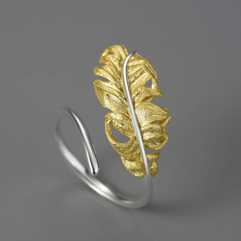 Lucky Goose Feather Ring