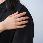 Elegant Knot Ring