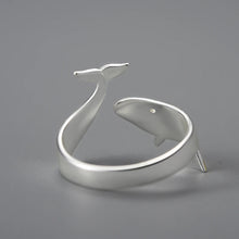Noble Whale Ring
