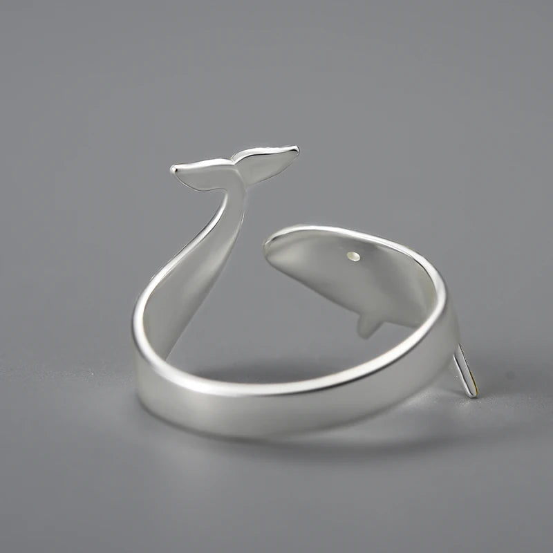 Noble Whale Ring
