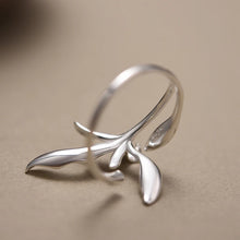 Blooming Orchid Ring