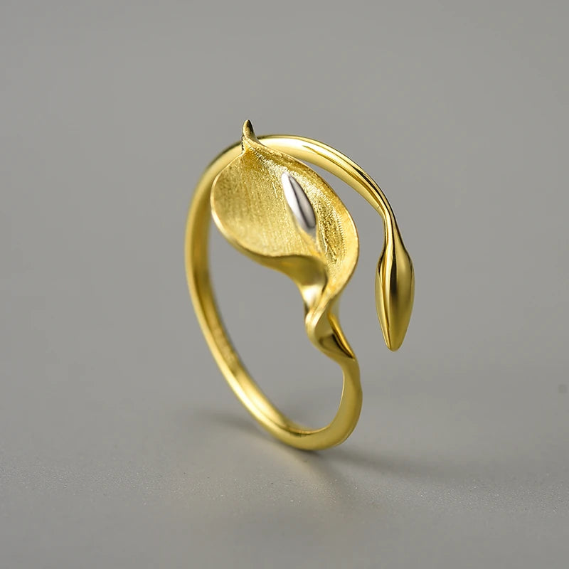 Calla Lily Flower Ring