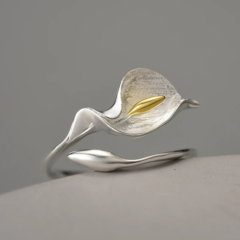 Calla Lily Flower Ring