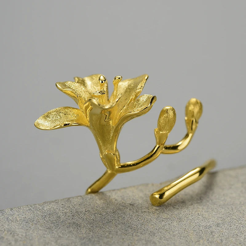 Alluring Freesia Flower Ring