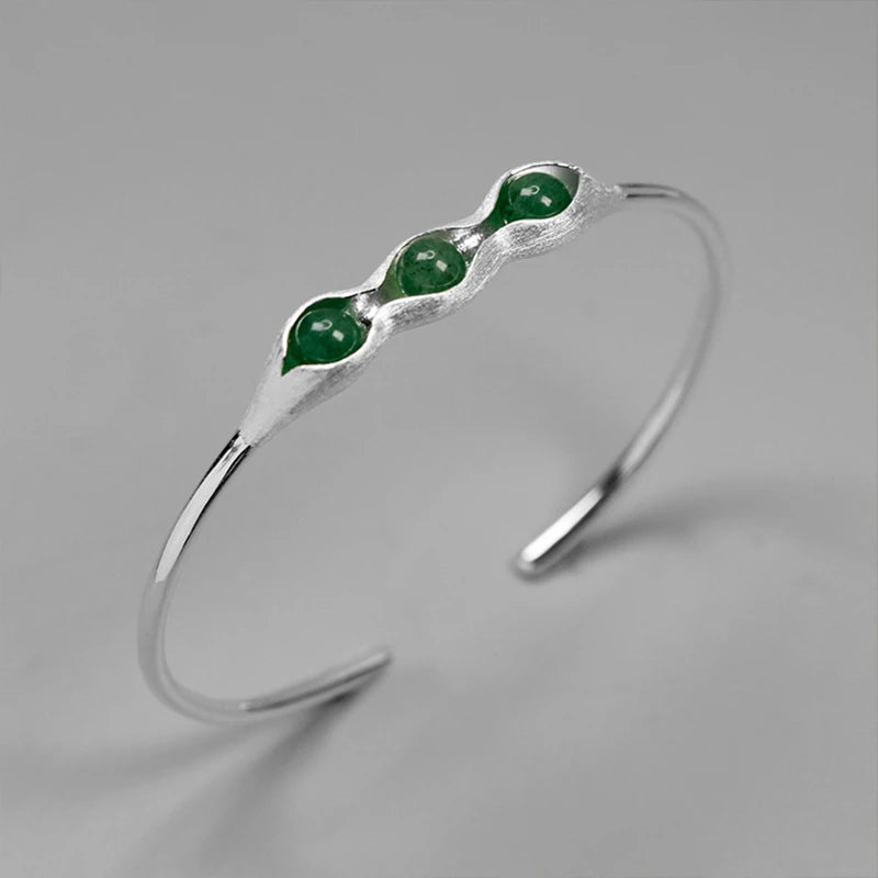 Peapod Aventurine Bangle