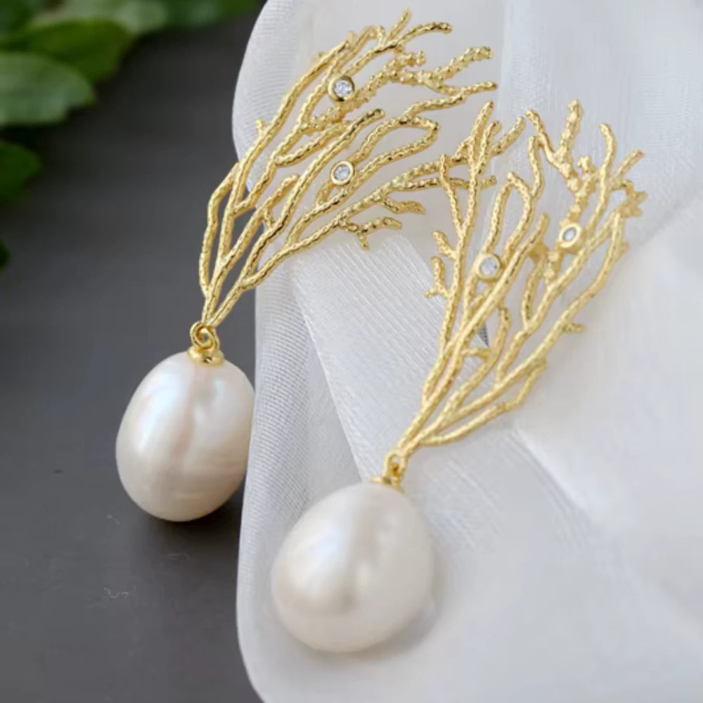 Sea Garden Pearl Earrings