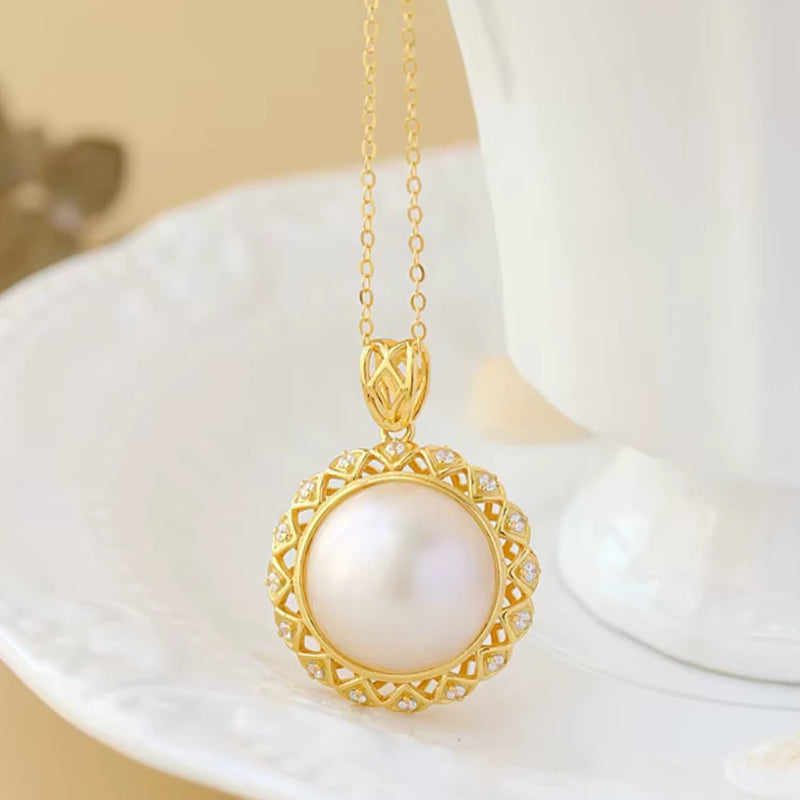 Sunburst Pearl Necklace