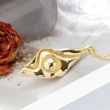 Textured Leaf Necklace