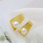 Tidefall Pearl Studs