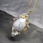 Twilight Thicket Pearl Necklace